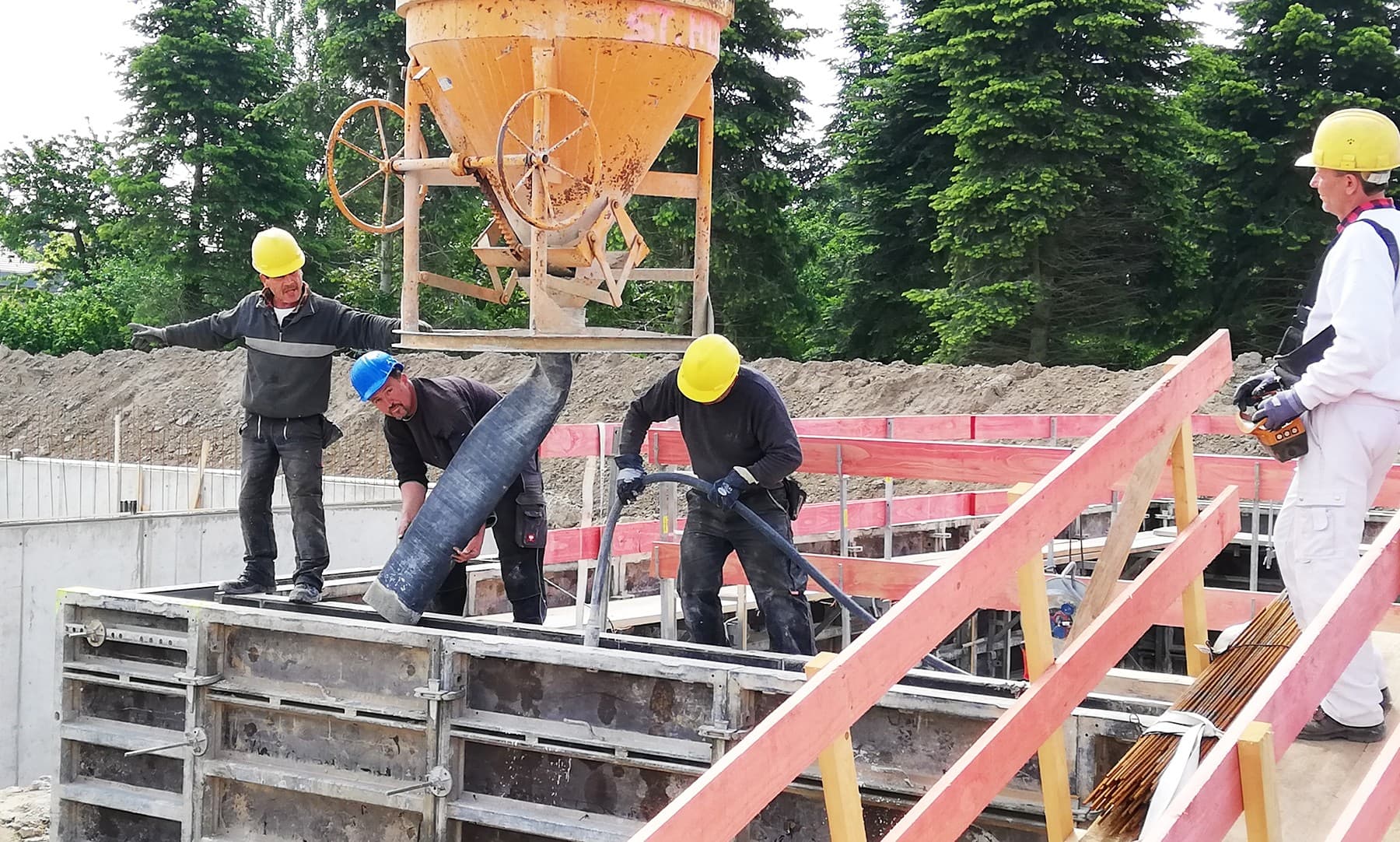 Teamwork in St. Hubert